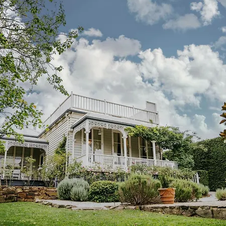Lake Daylesford Country House Exterior photo