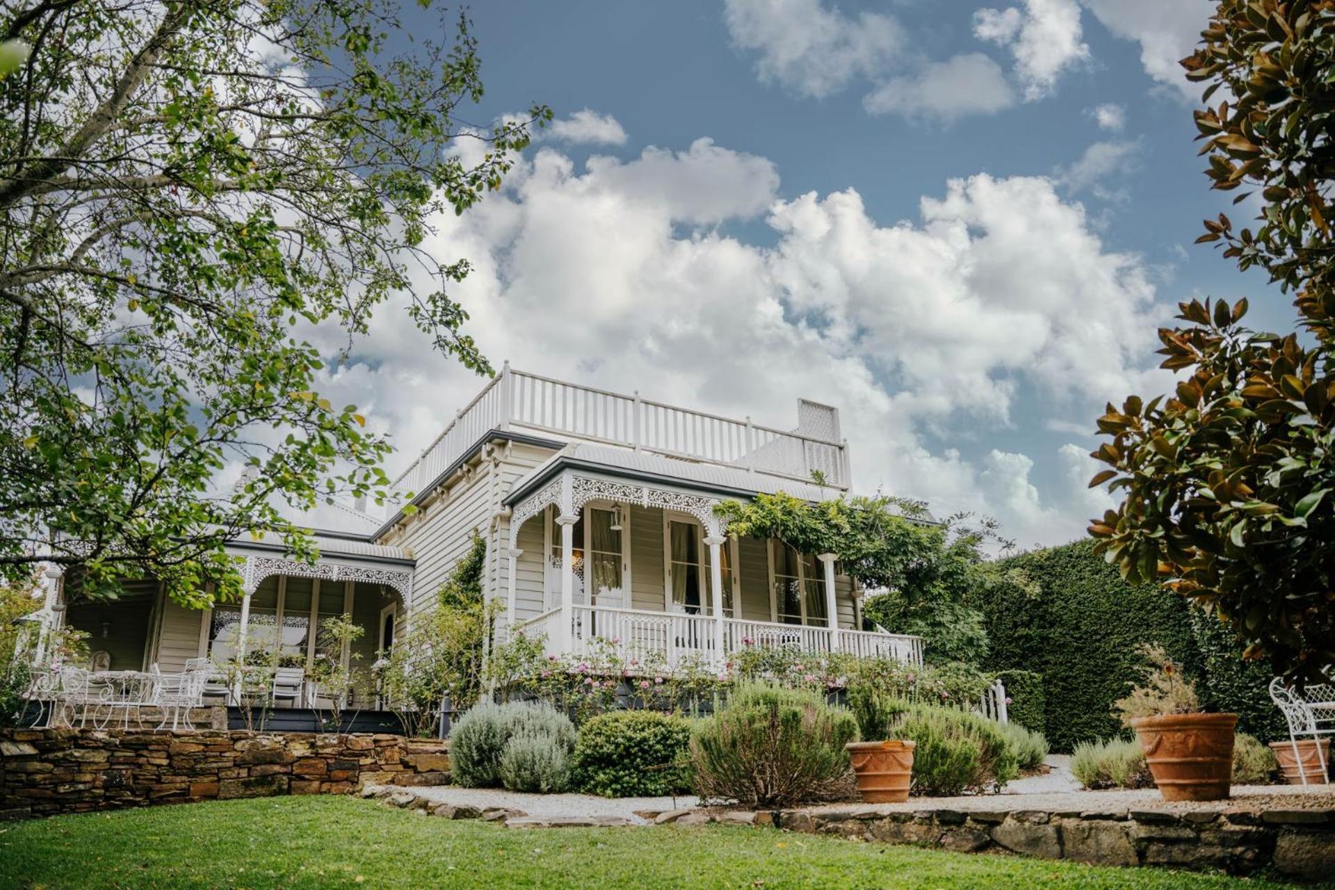 Lake Daylesford Country House *