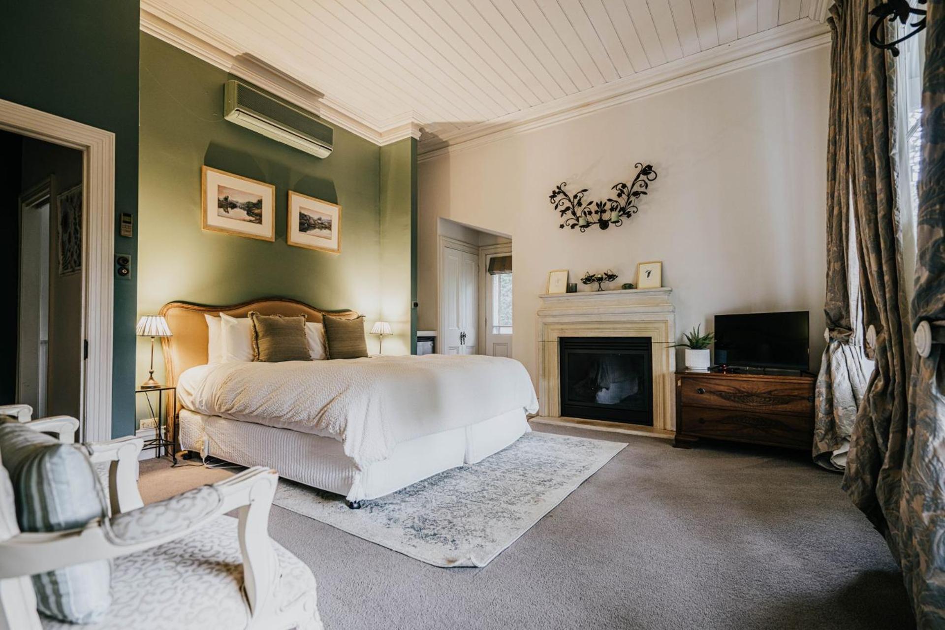 Holiday home Lake Daylesford Country House