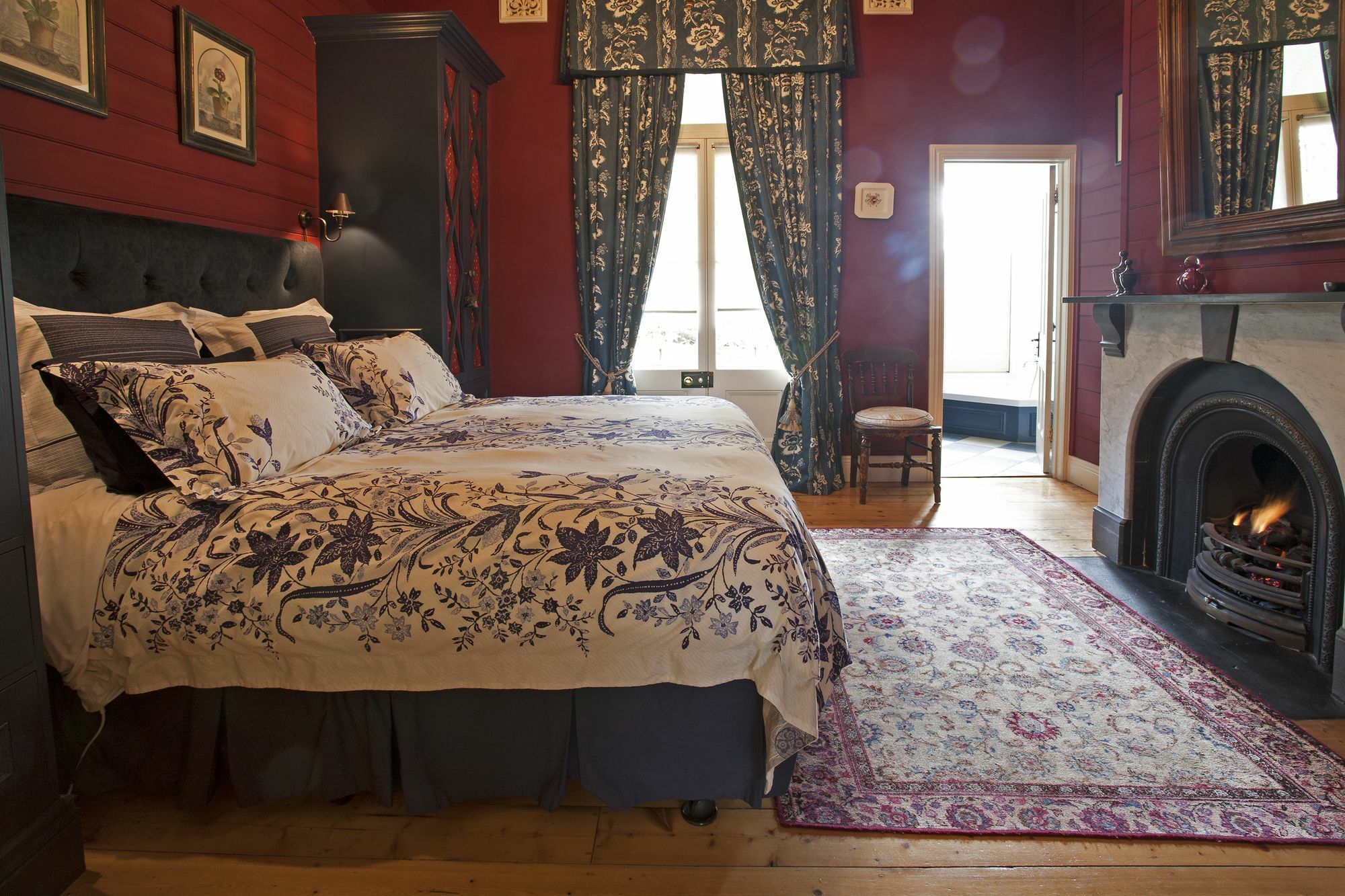 Lake Daylesford Country House Holiday home