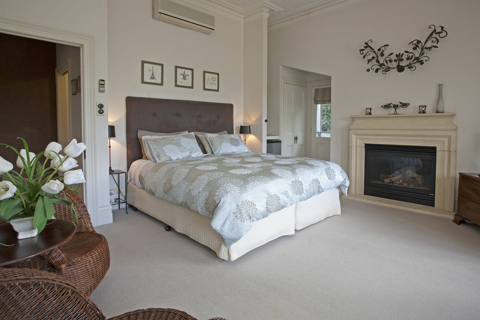 Lake Daylesford Country House Holiday home *